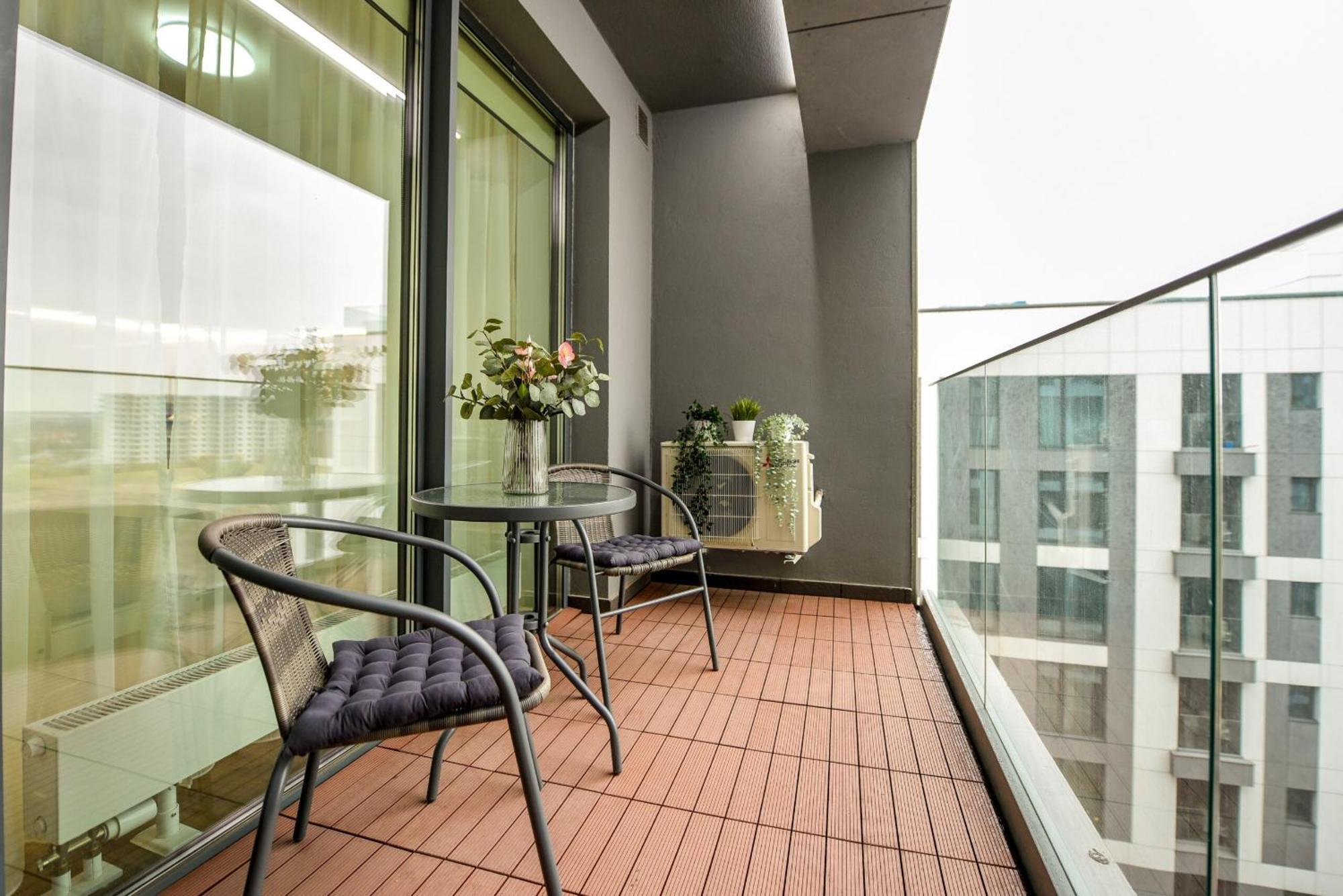 Infinite Horizons - Modern Living In North Business District Bucarest